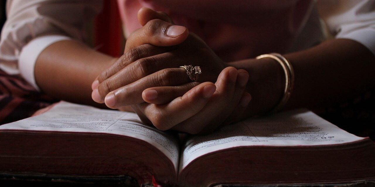 Biblia en lenguaje de señas