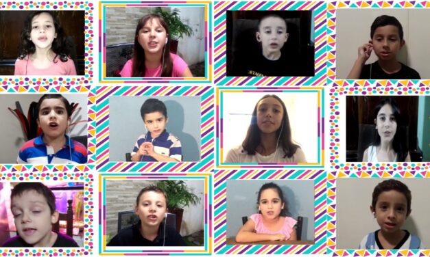 Nuestros niños alaban a Dios